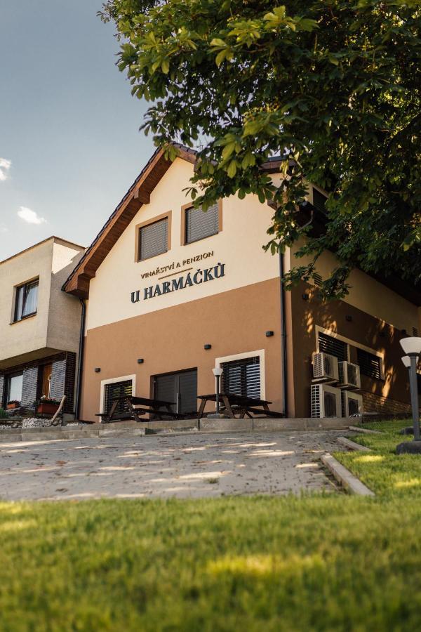Penzion U Harmacku Hustopeče Exterior foto